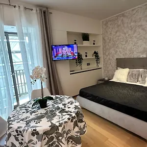 https://luxury-room-metropolis.barihotels.org