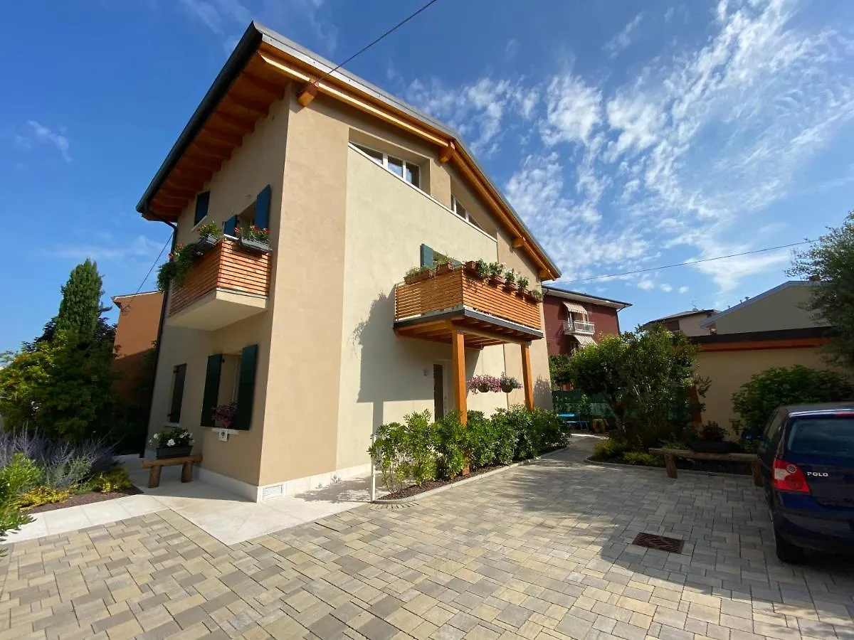 Bed & Breakfast VeronaLago B&B Accessibile Bussolengo